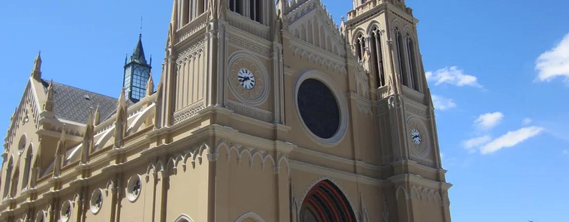 [Curitiba Católica] Turismo Religioso: um Roteiro de Fé com 12 Lugares Imperdíveis