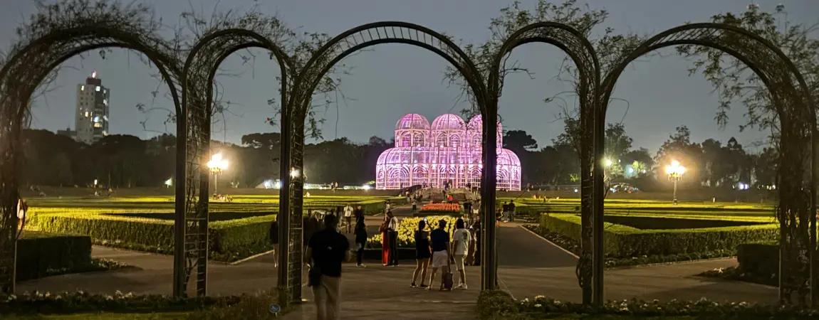Jardim Botânico de Curitiba: Um Cartão-Postal Que Encanta